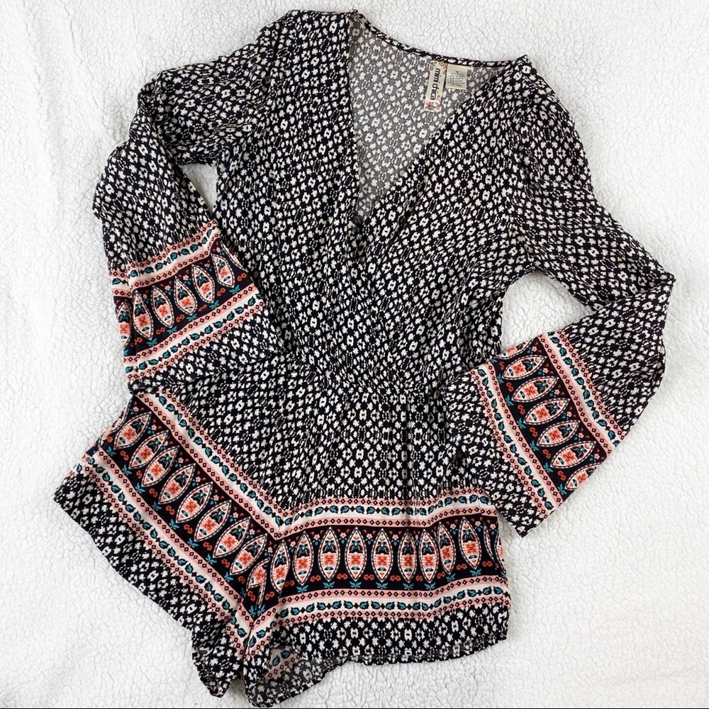 NEW Mimi Chica BOHO Faux Wrap Romper Bell Sleeve